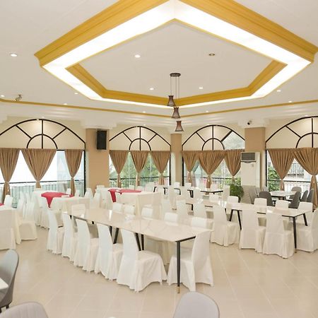 Bohol Plaza Mountain Resort And Restaurant Dauis Kültér fotó
