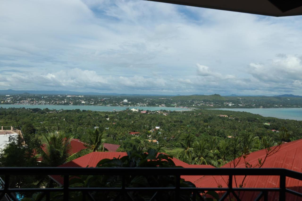 Bohol Plaza Mountain Resort And Restaurant Dauis Kültér fotó