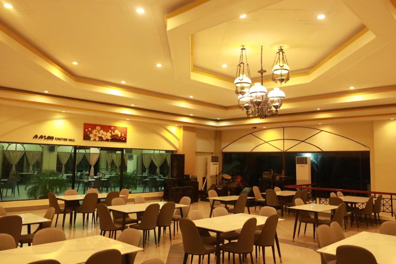 Bohol Plaza Mountain Resort And Restaurant Dauis Kültér fotó